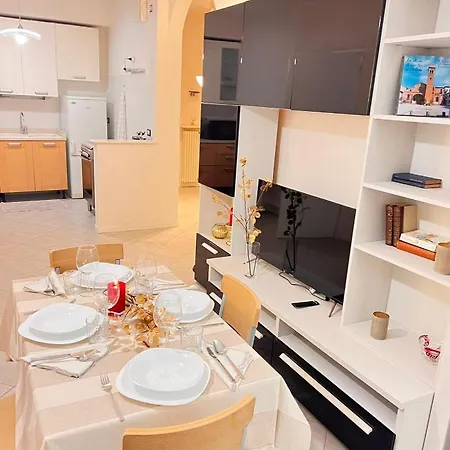Glam Lake View Bardolino
